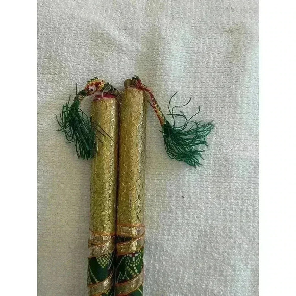 Dandiya Wood Percussion Sticks Narvratri Garba Dance Gota Gold And Green Lace - Picture 1 of 3